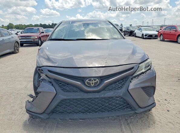 4T1G11AK8LU306499 2020 TOYOTA CAMRY Gray Vista trasera