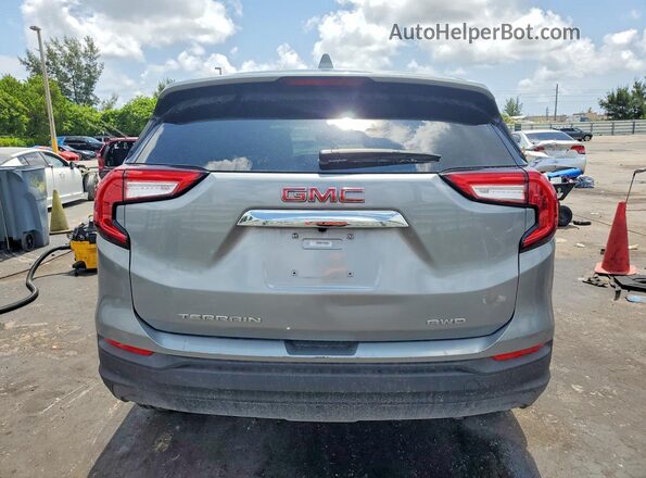 3GKALTEG8RL390210 2024 GMC TERRAIN Silver Вид салону спереду