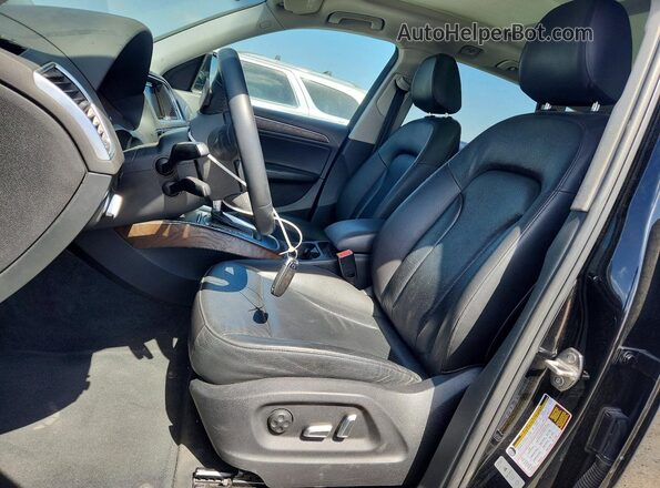 WA1C2AFP7GA137369 2016 AUDI Q5 Черный Вид панели приборов