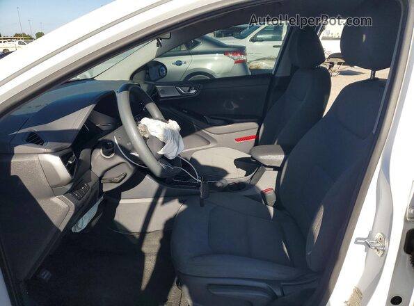 KMHC65LC0LU241175 2020 HYUNDAI IONIQ White Dashboard view