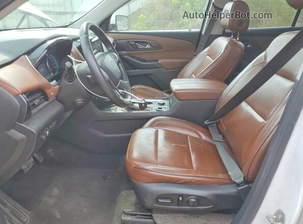 1GNEVNKW7LJ105999 2020 CHEVROLET TRAVERSE White წინა პანელის ხედი