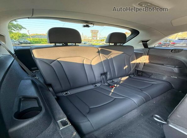 WA1LXBF78PD011866 2023 AUDI Q7 Black Вид задніх сидінь