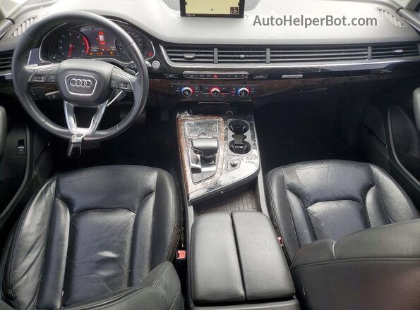 WA1LAAF7XJD029207 2018 AUDI Q7 Black ხელსაწყოთა პანელის ხედი