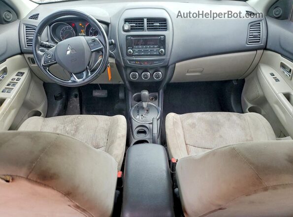 JA4AP3AU9HZ014144 2017 MITSUBISHI OUTLANDER Серый Вид щитка приборов