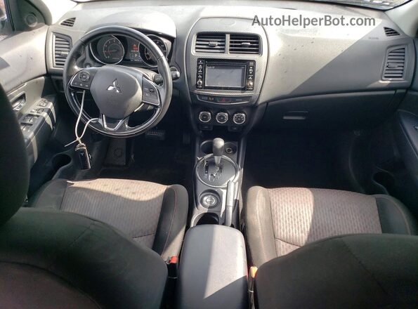 JA4AR3AW1HZ017308 2017 MITSUBISHI OUTLANDER White Սարքավորումների վահանակի տեսք