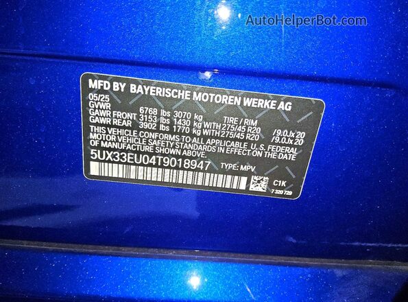 5UX33EU04T9018947 2026 BMW X5 Blue 360 interior view