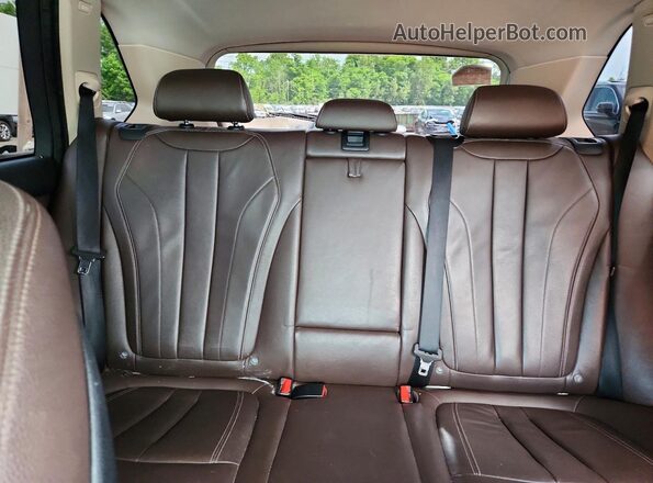5UXKR0C56G0U08775 2016 BMW X5 Белый Вид задней части салона