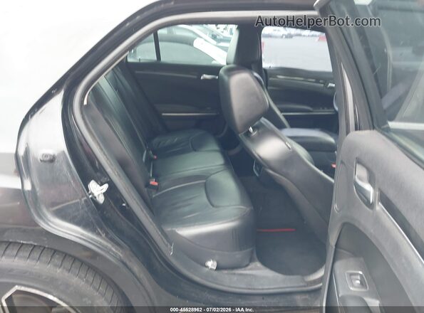 2C3CCAAG0GH142073 2016 CHRYSLER 300 Black VIN կոդի պիտակի տեսք