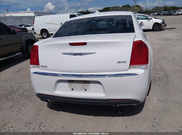 2C3CCAAG0GH191709 2016 CHRYSLER 300 White 