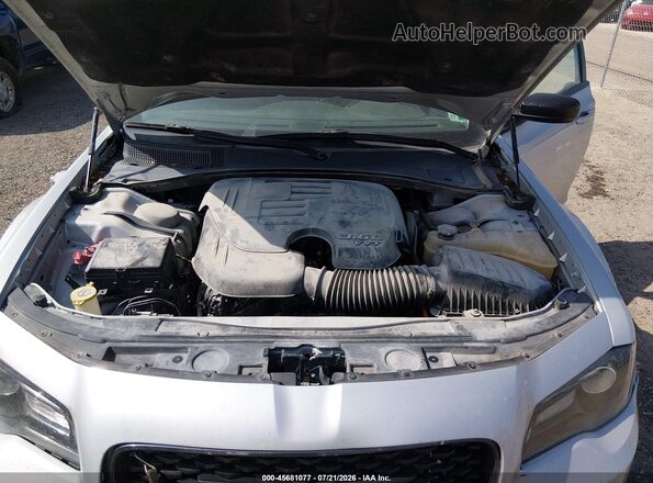 2C3CCAAG0LH168621 2020 CHRYSLER 300 Серебряный Вид сзади