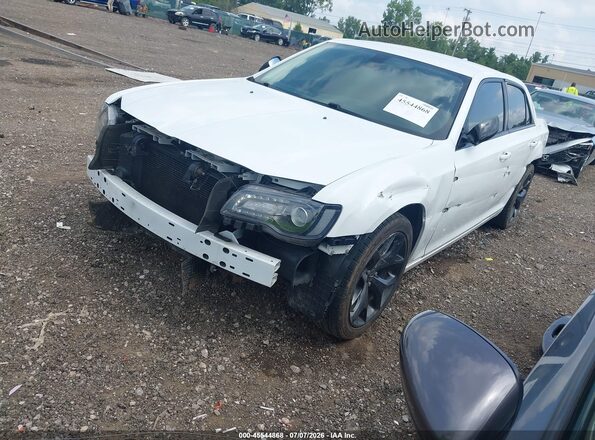 2C3CCAAG0MH620536 2021 CHRYSLER 300 White წინა მარცხენა ხედი სამი მეოთხედიდან