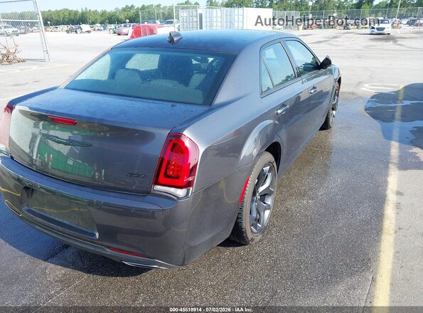 2C3CCAAG0PH706546 2023 CHRYSLER 300 Gray Trasero derecho