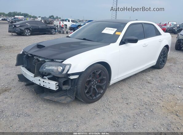 2C3CCAAG1JH249849 2018 CHRYSLER 300 White Przód lewy