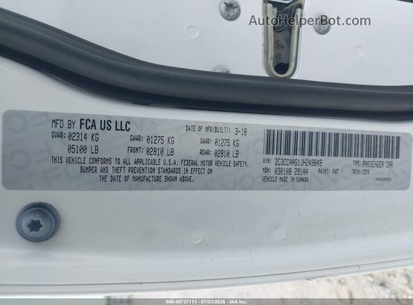 2C3CCAAG1JH249849 2018 CHRYSLER 300 White Widok komory silnika