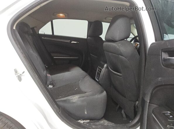 2C3CCAAG1NH107572 2022 CHRYSLER 300 White 