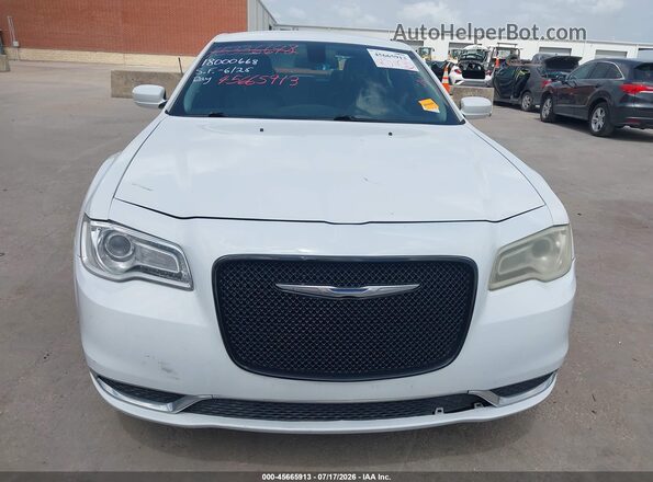 2C3CCAAG2GH334448 2016 CHRYSLER 300 White Front view