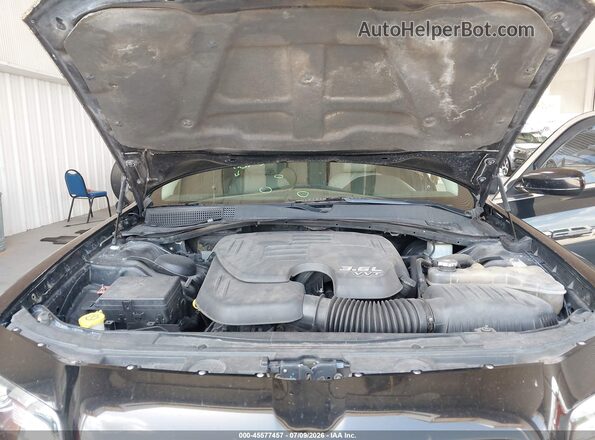 2C3CCAAG2JH154359 2018 CHRYSLER 300 Черный Вид сзади