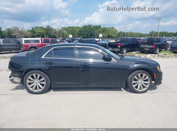 2C3CCAAG2JH154359 2018 CHRYSLER 300 Черный Панорамный вид салона 360°