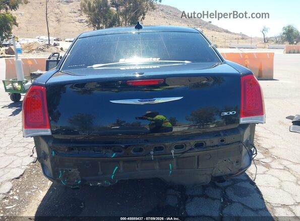 2C3CCAAG2KH654555 2019 CHRYSLER 300 Black 