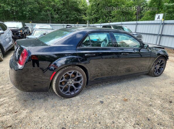 2C3CCAAG2KH675986 2019 CHRYSLER 300 Black უკანა მარჯვენა