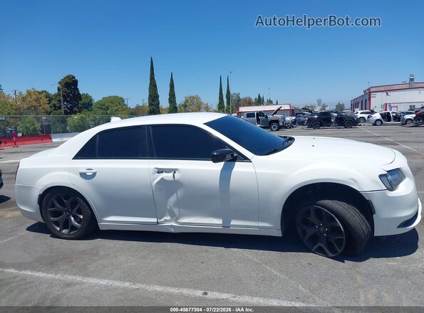 2C3CCAAG2LH160312 2020 CHRYSLER 300 White Widok wnętrza 360 stopni