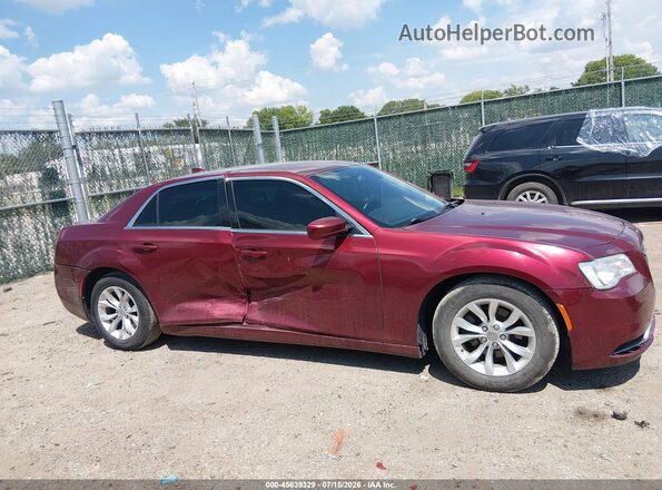 2C3CCAAG4GH229734 2016 CHRYSLER 300 Красный Вид задней части салона