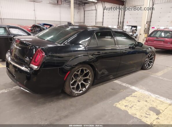 2C3CCAAG4JH275586 2018 CHRYSLER 300 Black უკანა მარჯვენა
