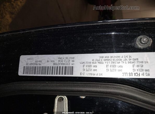 2C3CCAAG4JH275586 2018 CHRYSLER 300 Black ძრავის განყოფილების ხედი