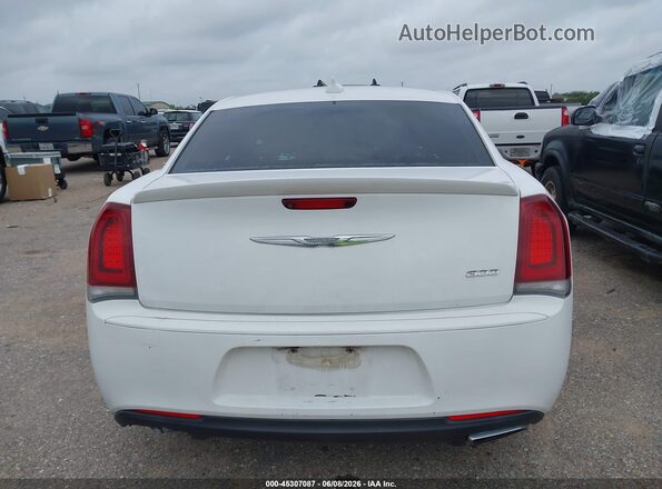 2C3CCAAG4JH291884 2018 CHRYSLER 300 White 
