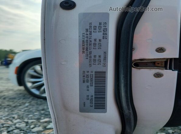 2C3CCAAG4KH733189 2019 CHRYSLER 300 White Շարժիչի բաժամունքի տեսք