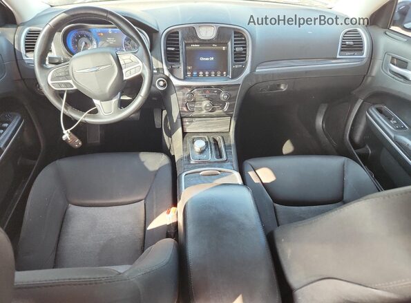 2C3CCAAG4KH746024 2019 CHRYSLER 300 Gray წინა პანელის ხედი