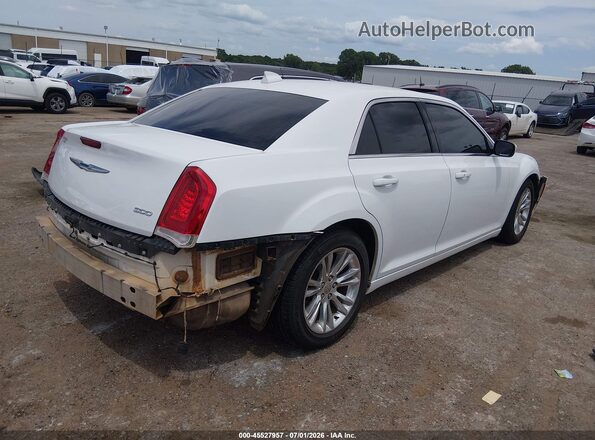 2C3CCAAG5HH521703 2017 CHRYSLER 300 White უკანა მარჯვენა