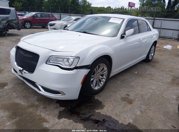 2C3CCAAG5HH521703 2017 CHRYSLER 300 White წინა მარცხენა ხედი სამი მეოთხედიდან