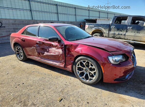 2C3CCAAG5JH282059 2018 CHRYSLER 300 Burgundy Delantero derecho