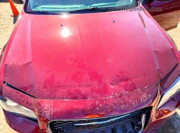 2C3CCAAG5JH282059 2018 CHRYSLER 300 Burgundy Vista interior trasera