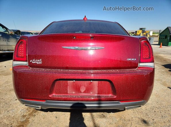 2C3CCAAG5JH282059 2018 CHRYSLER 300 Burgundy Vista trasera
