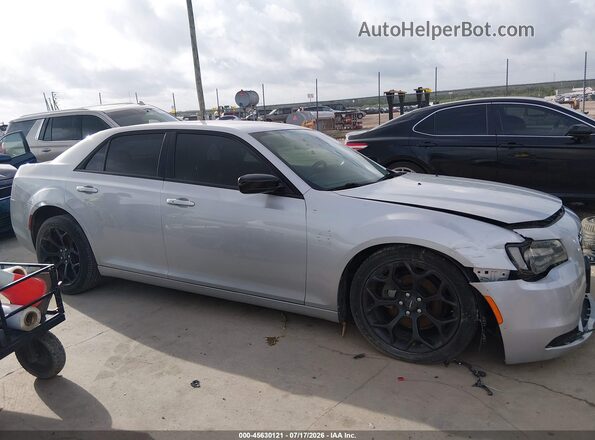 2C3CCAAG5KH610534 2019 CHRYSLER 300 Серебряный Панорамный вид салона 360°