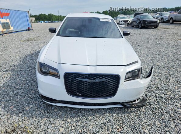 2C3CCAAG5NH241467 2022 CHRYSLER 300 White Widok z przodu