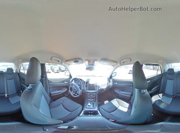 2C3CCAAG6JH190300 2018 CHRYSLER 300 Silver VIN კოდის სტიკერის ხედი