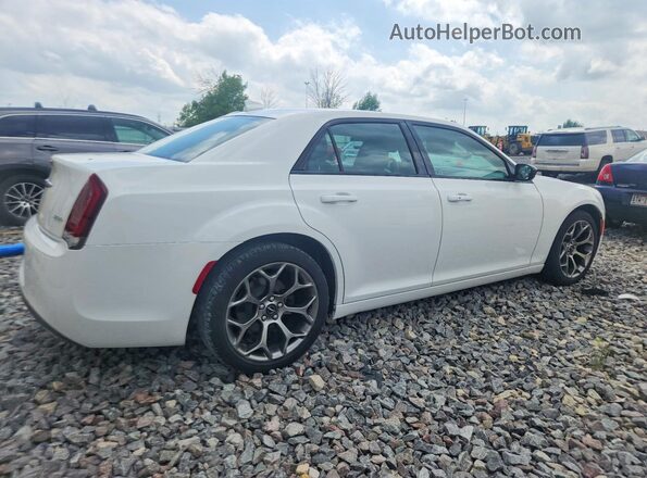 2C3CCAAG6JH320978 2018 CHRYSLER 300 White Tył prawy