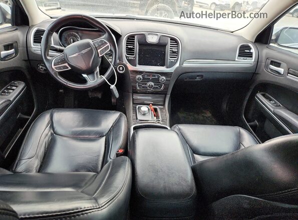 2C3CCAAG7HH585659 2017 CHRYSLER 300 White Widok deski rozdzielczej