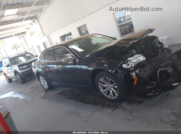 2C3CCAAG7JH326093 2018 CHRYSLER 300 Black Widok wnętrza z tyłu
