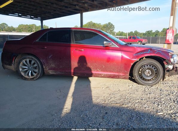 2C3CCAAG7MH570847 2021 CHRYSLER 300 Красный Вид задней части салона