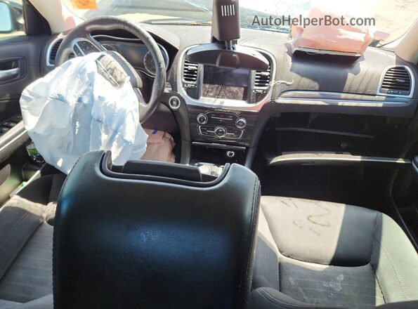 2C3CCAAG7NH134324 2022 CHRYSLER 300 White წინა პანელის ხედი