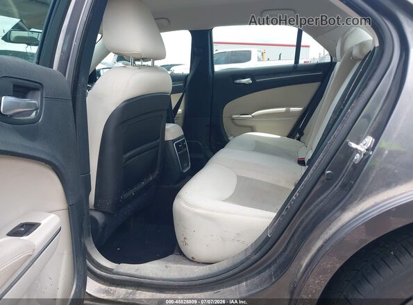 2C3CCAAG8JH304314 2018 CHRYSLER 300 Gray VIN sticker view
