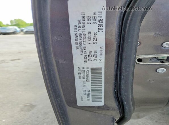 2C3CCAAG8KH610298 2019 CHRYSLER 300 Gray VIN კოდის სტიკერის ხედი