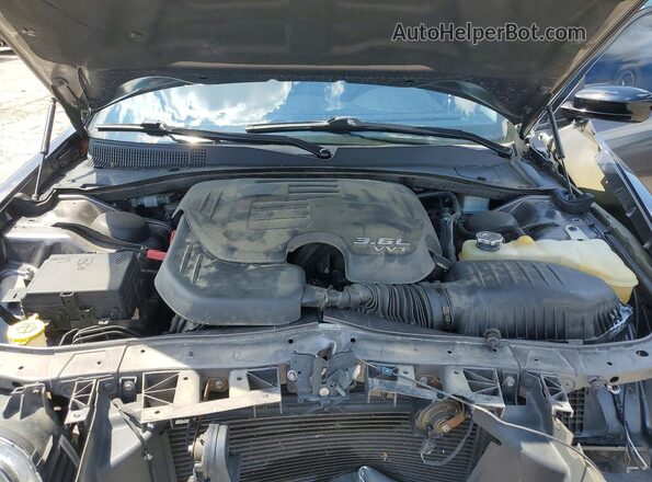 2C3CCAAG8KH610298 2019 CHRYSLER 300 Gray უკანა სალონის ხედი
