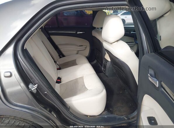 2C3CCAAG8KH727167 2019 CHRYSLER 300 Gray VIN sticker view