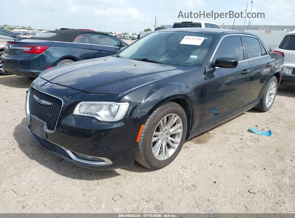2C3CCAAG9JH331991 2018 CHRYSLER 300 Черный Передняя левая четверть