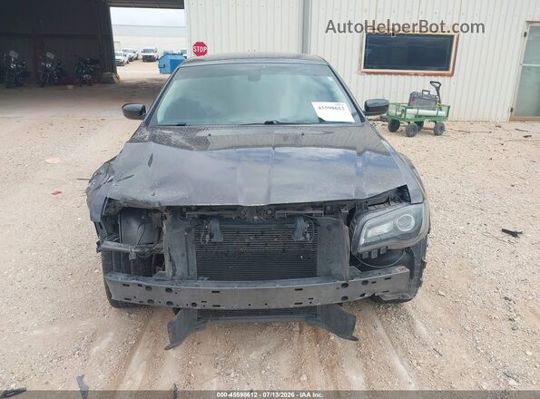 2C3CCAAG9KH590966 2019 CHRYSLER 300 Gray Widok wnętrza z tyłu